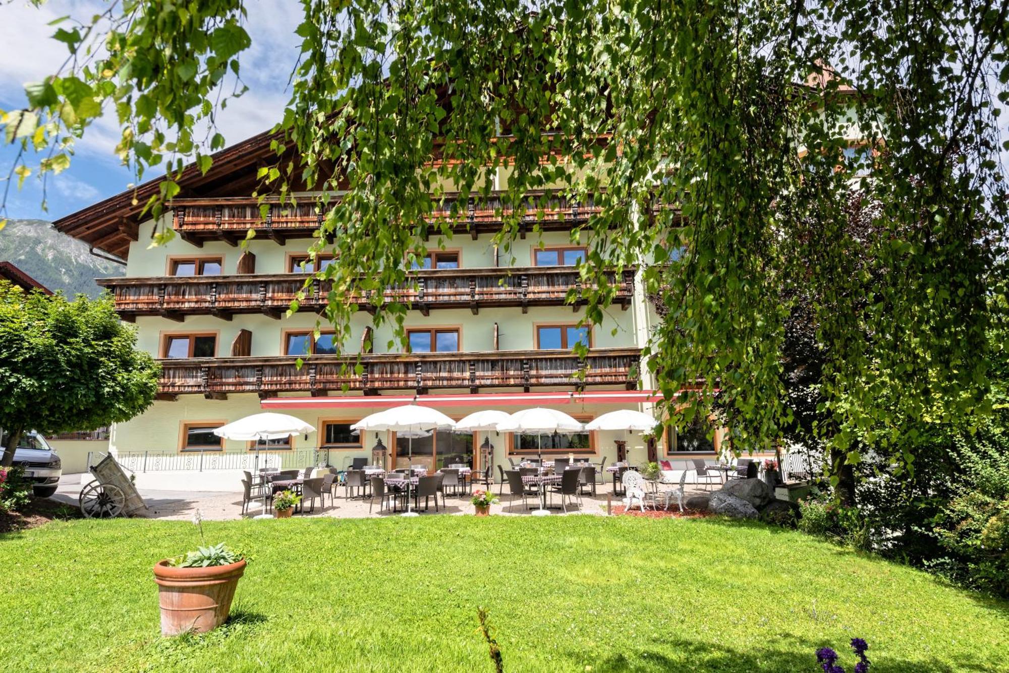 Das Posthaus Stubai&Smart Hotel 플메스 외부 사진